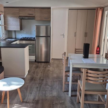 Superbe Mobil Home 6-8 Personnes Σαιν-Ζαν-ντε-Μον Εξωτερικό φωτογραφία